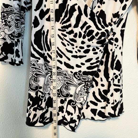 Joseph Ribkoff Black & White Patterned Wrap Top Size 8 - Picture 2 of 7